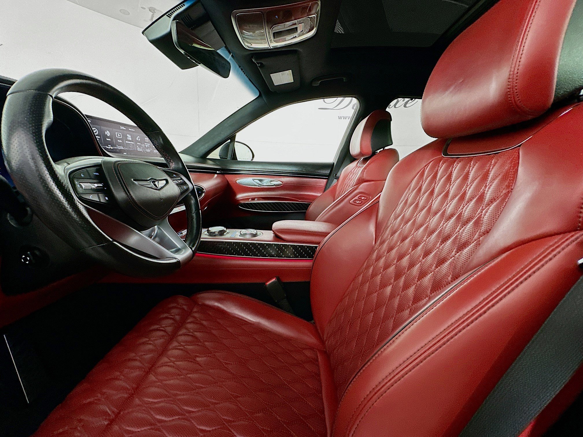 Used 2023 Genesis GV70 3.5T Sport w/ Sport Prestige Package image 21