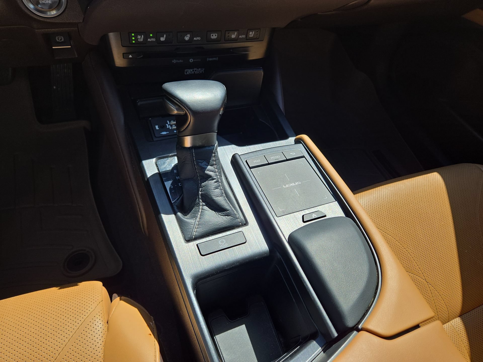 Used 2021 Lexus ES 350 Ultra Luxury w/ Accessory Package 2 FWD image 22