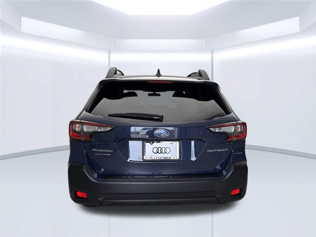 Used 2025 Subaru Outback Premium AWD/4WD image 7