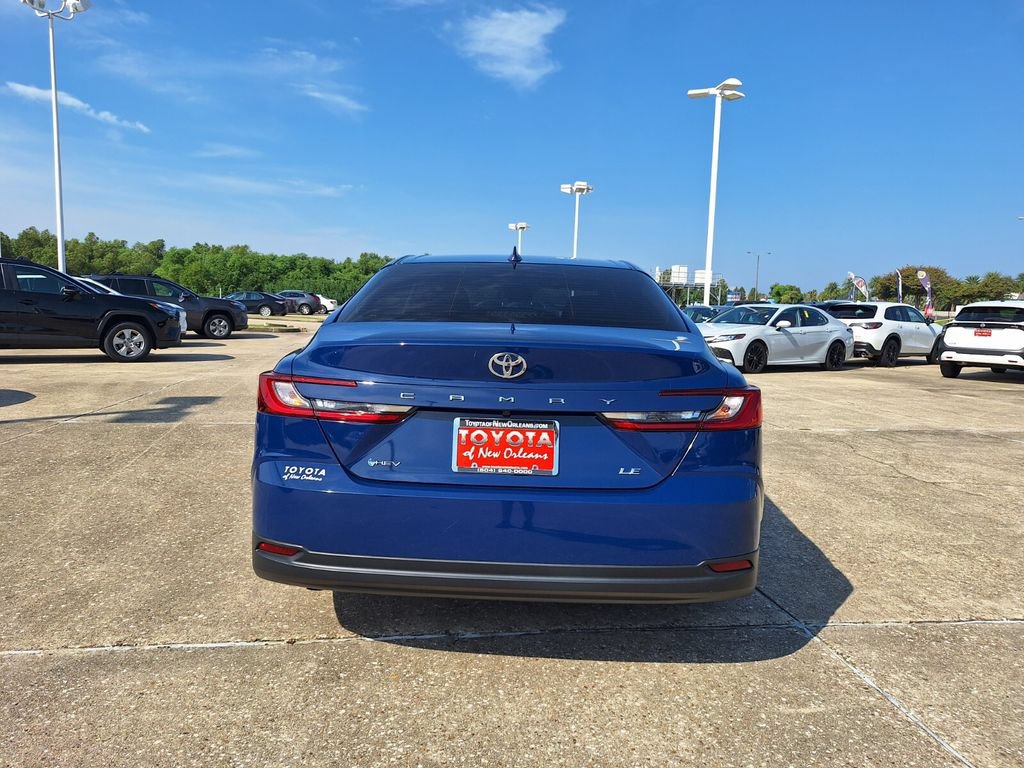 Used 2025 Toyota Camry LE w/ Convenience Package FWD image 6