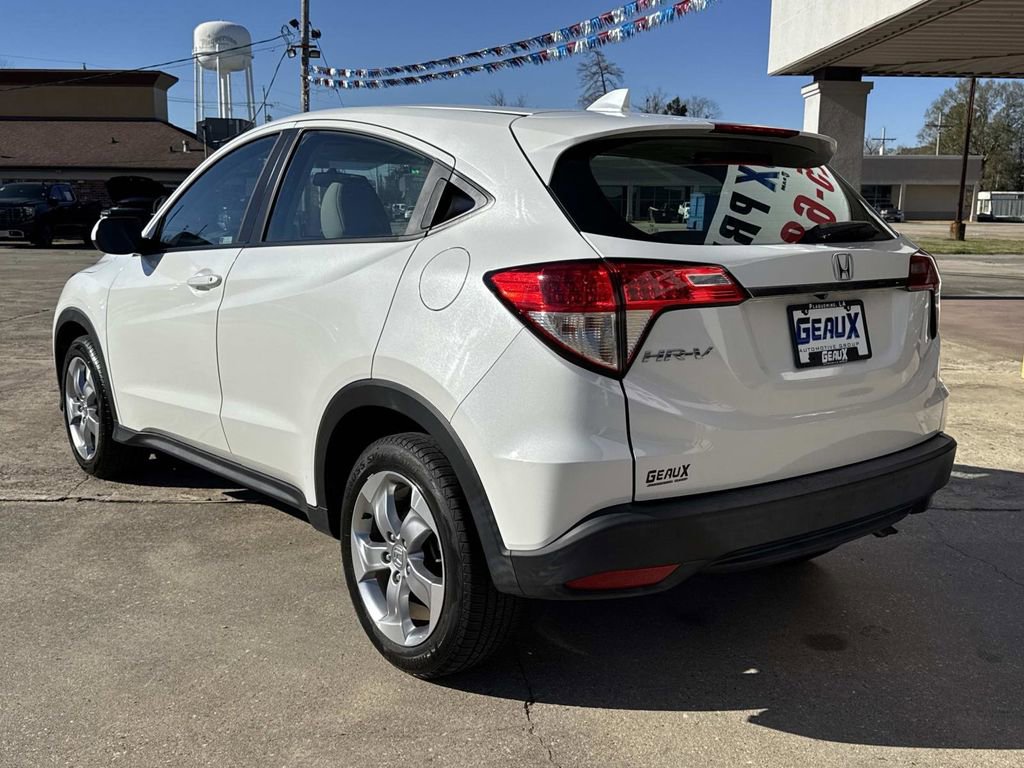 Used 2021 Honda HR-V LX image 9
