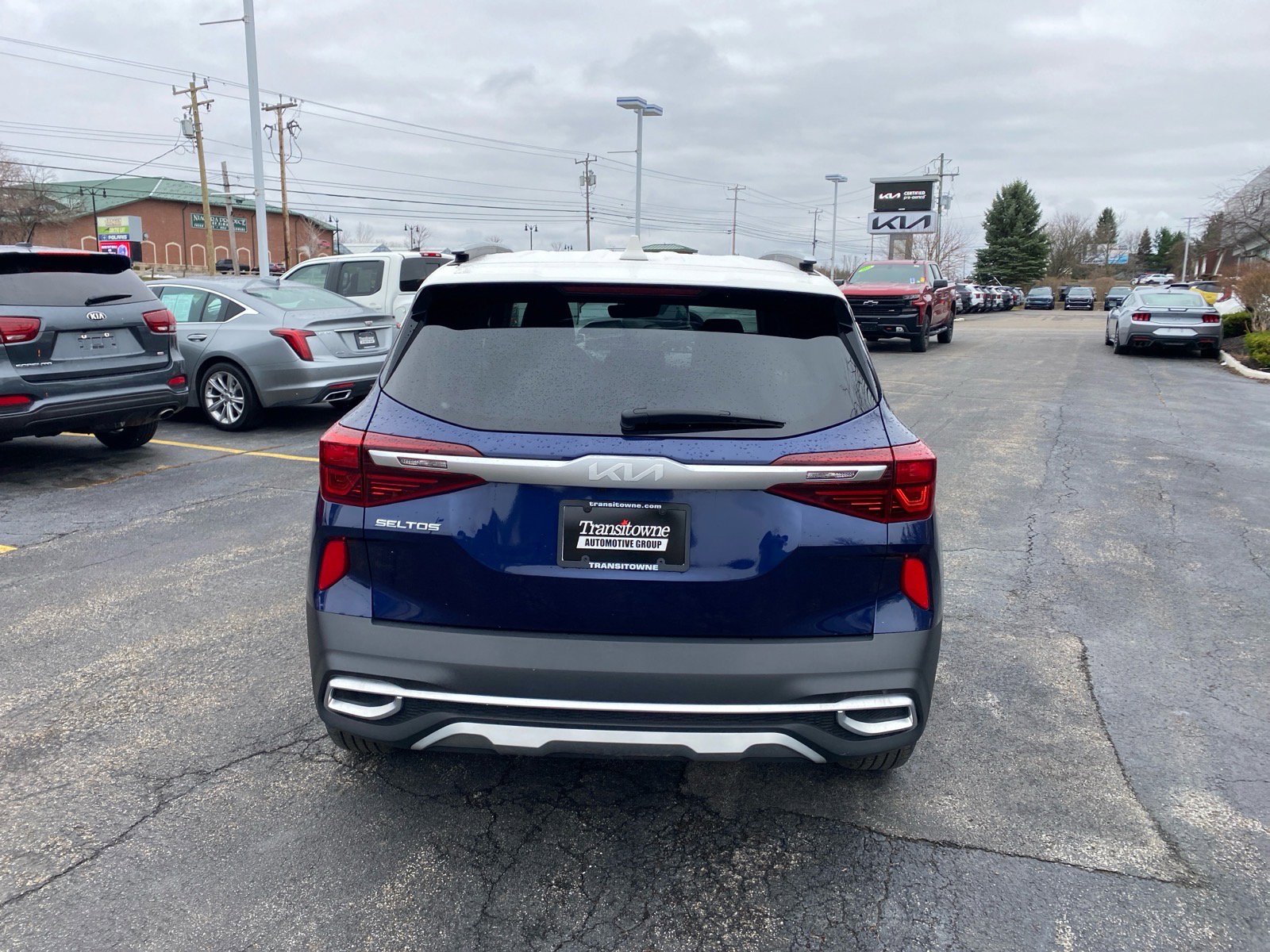 Certified 2023 Kia Seltos S image 7