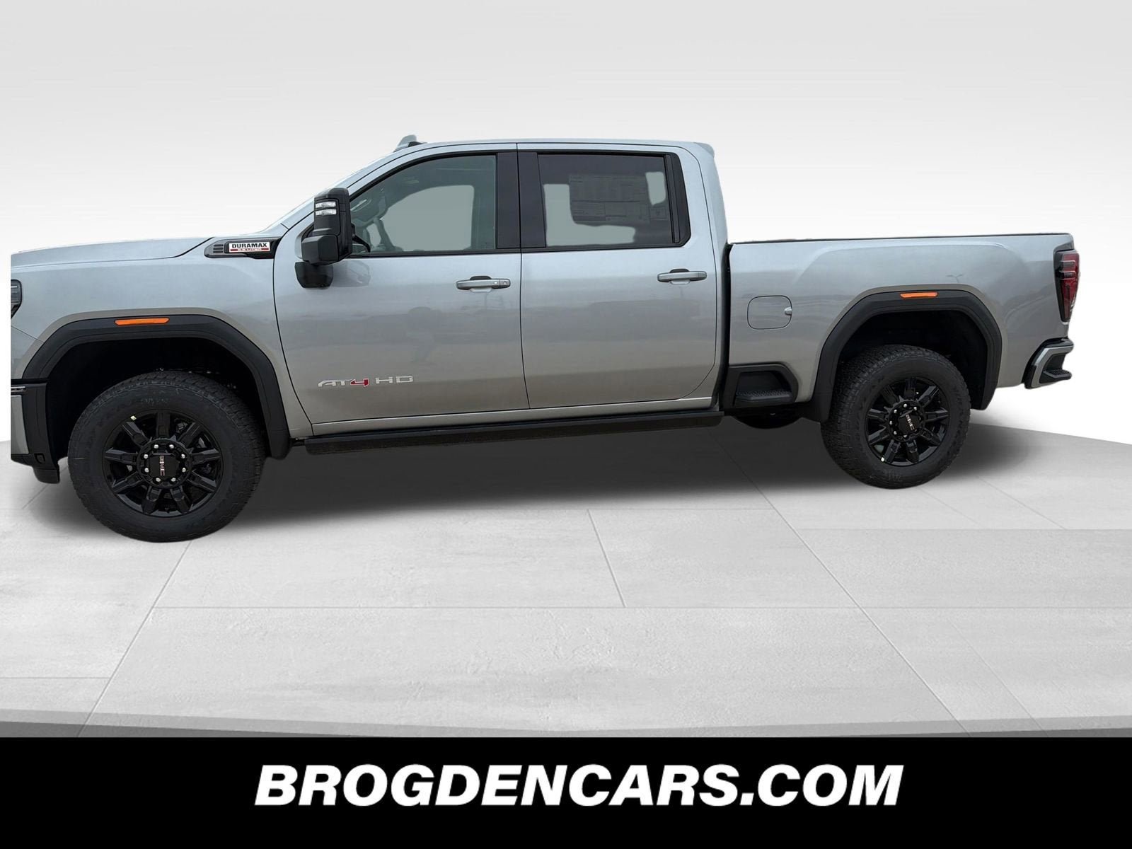 New 2026 GMC Sierra 2500 AT4 w/ AT4 Premium Plus Package AWD/4WD image 5