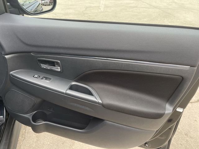 Used 2024 Mitsubishi Outlander Sport ES image 16