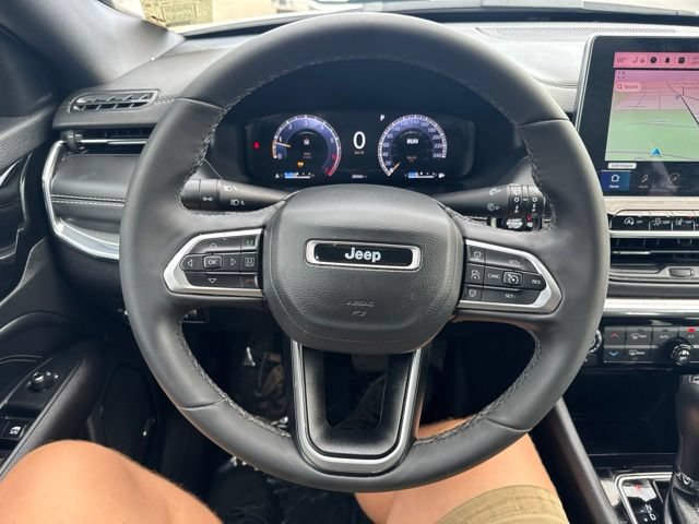 Used 2023 Jeep Compass High Altitude AWD/4WD image 16