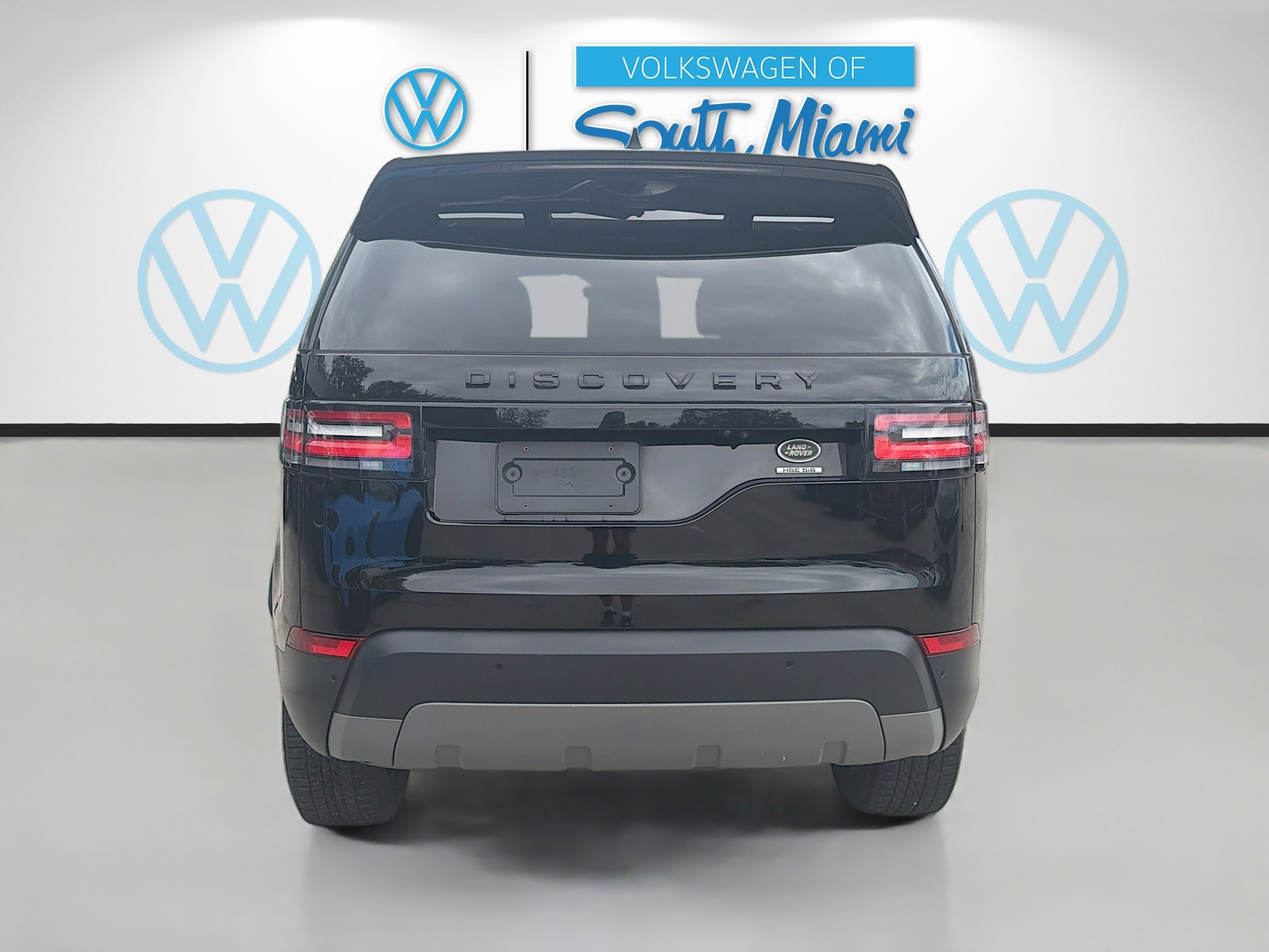 Used 2018 Land Rover Discovery HSE image 6