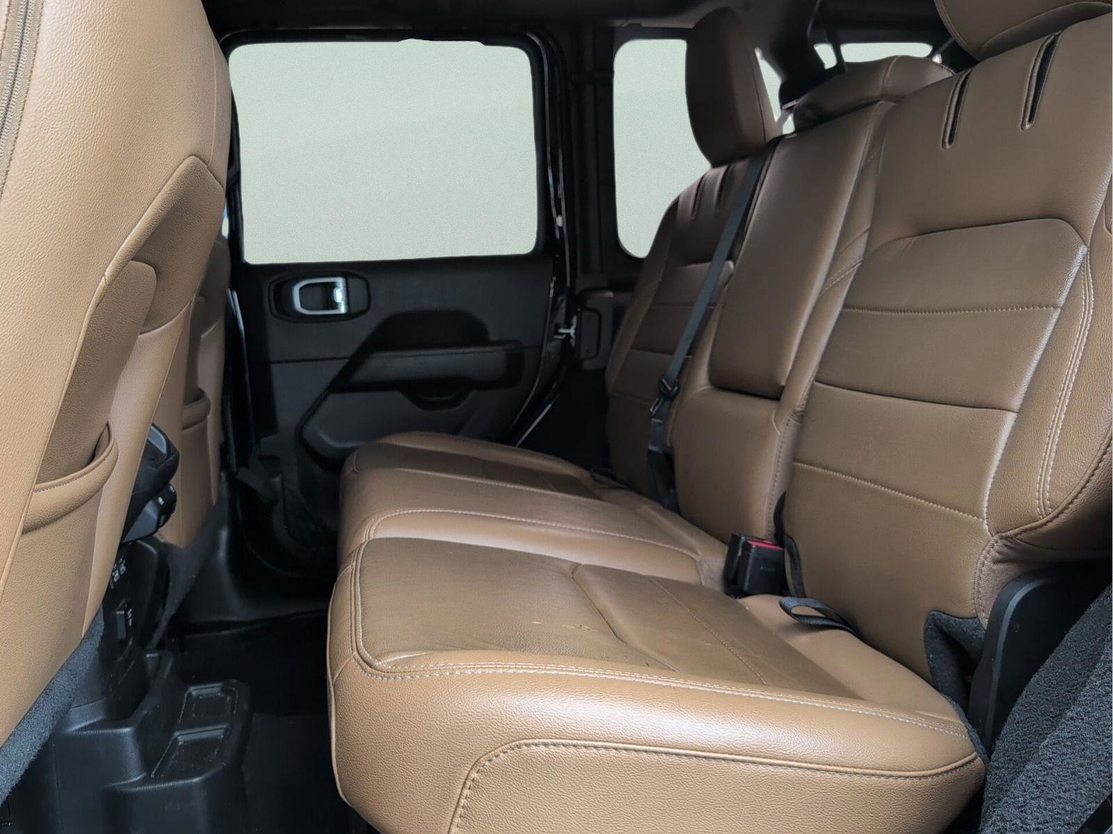 Used 2021 Jeep Wrangler Unlimited Sahara w/ Safety Group image 32