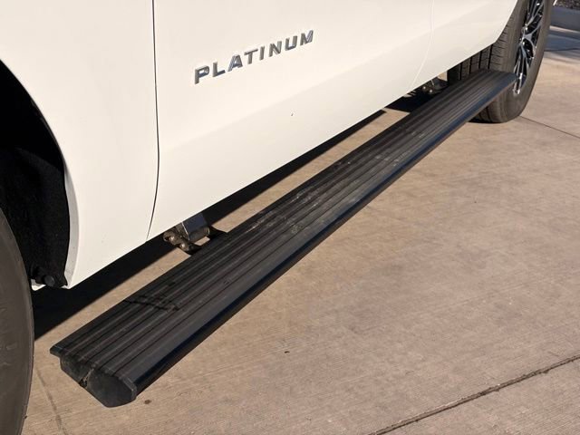 Used 2025 Ford Expedition Max Platinum AWD/4WD image 11