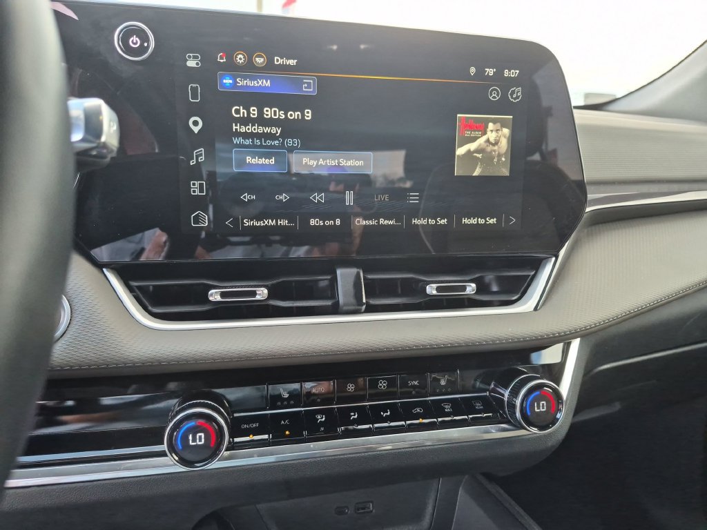 Used 2025 Chevrolet Equinox LT w/ Convenience Package II AWD/4WD image 33