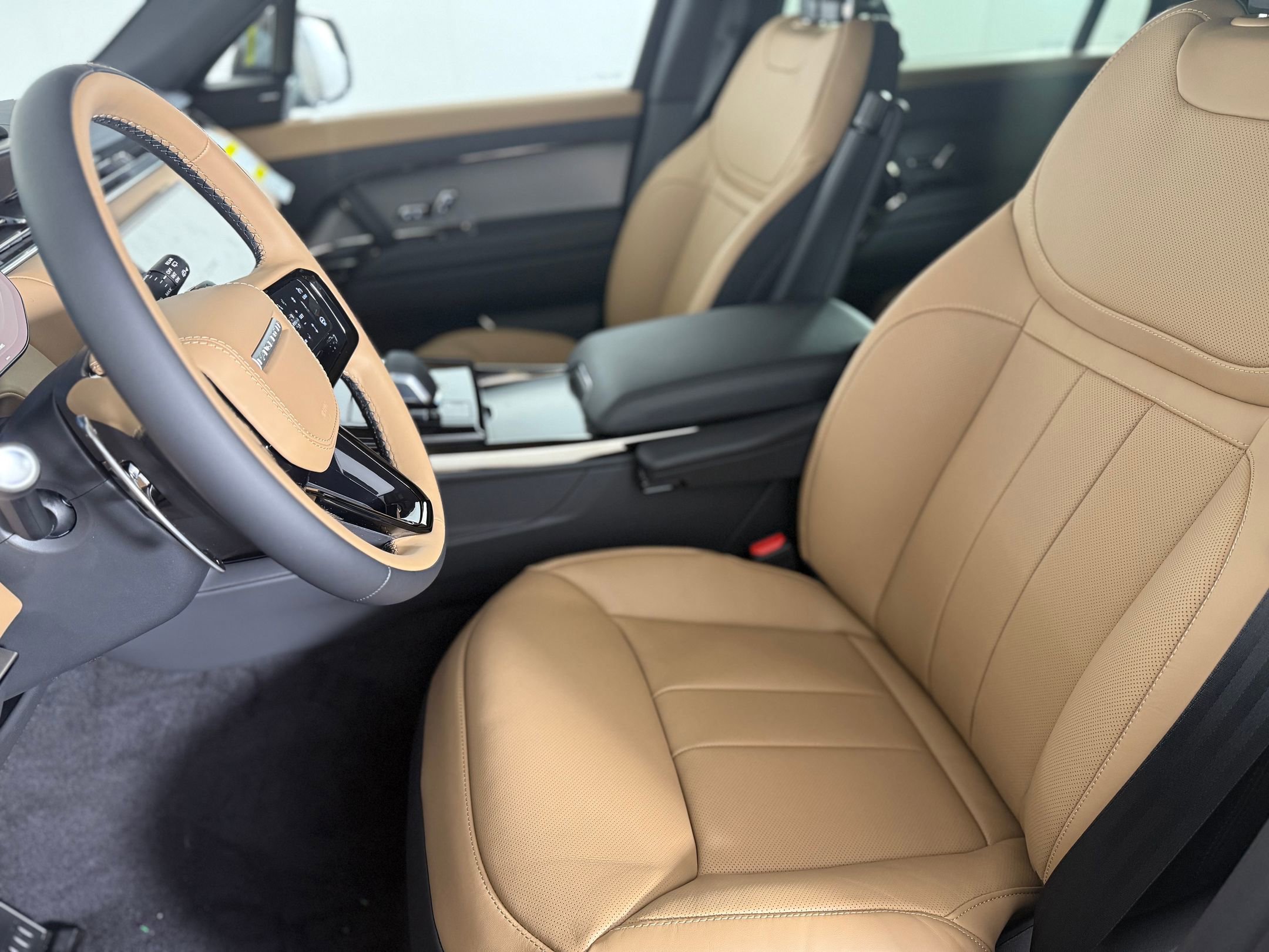 New 2026 Land Rover Range Rover Sport Dynamic SE AWD/4WD image 5