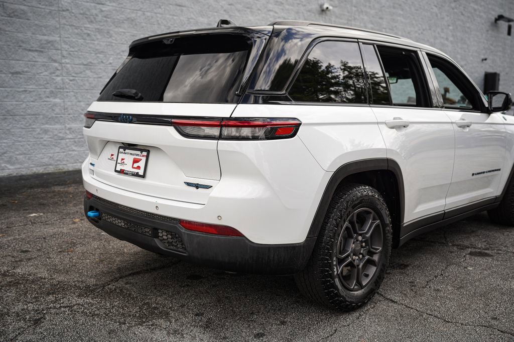 Used 2023 Jeep Grand Cherokee Trailhawk w/ Advanced Protech Group II AWD/4WD image 15
