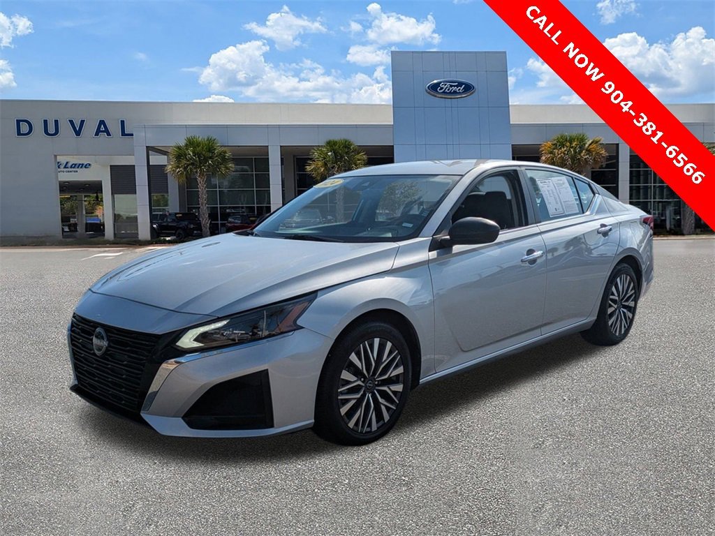 Used 2024 Nissan Altima 2.5 SV image 7