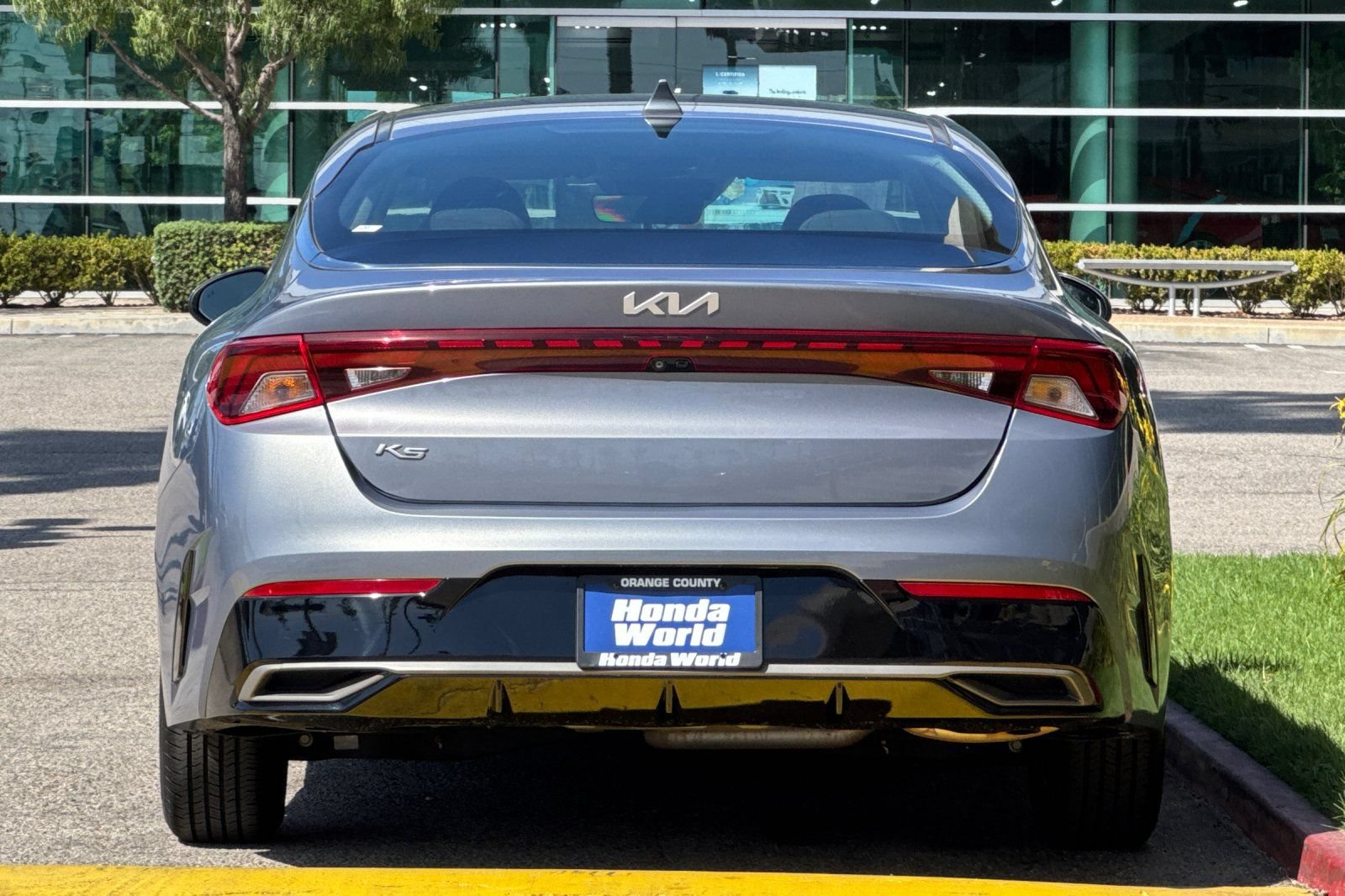 Used 2022 Kia K5 LXS FWD image 5