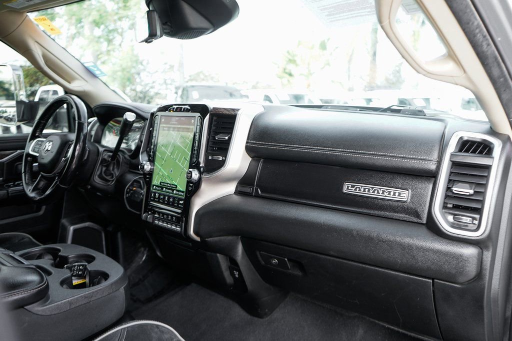 Used 2021 RAM 3500 Laramie image 44