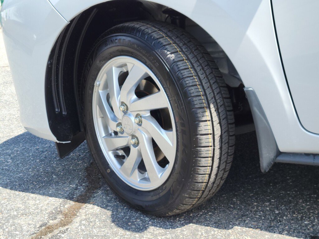 New 2024 Mitsubishi Mirage LE image 30