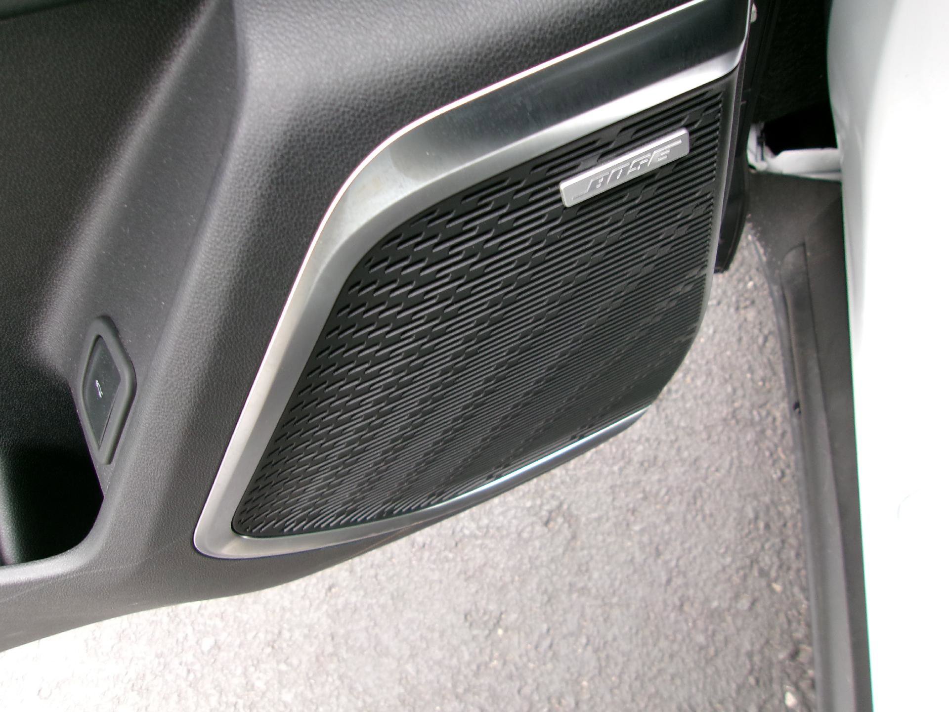 Used 2025 Buick Enclave Preferred image 11