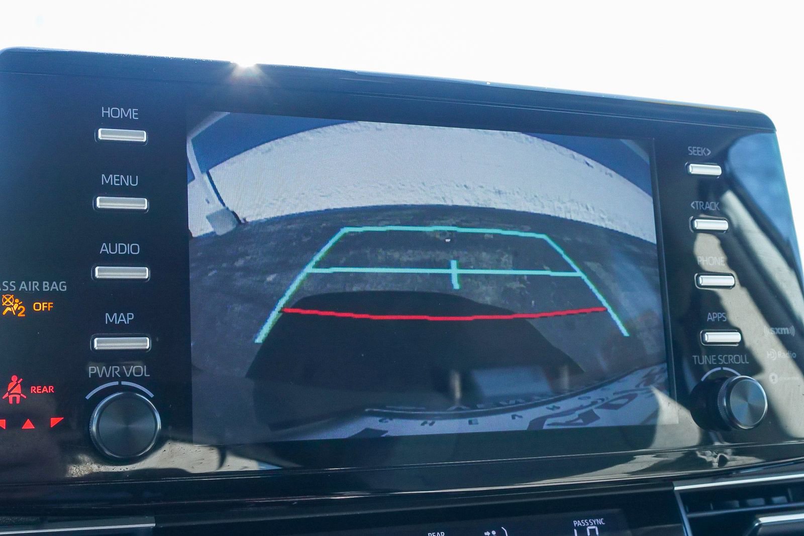 Used 2022 Toyota Sienna LE image 23