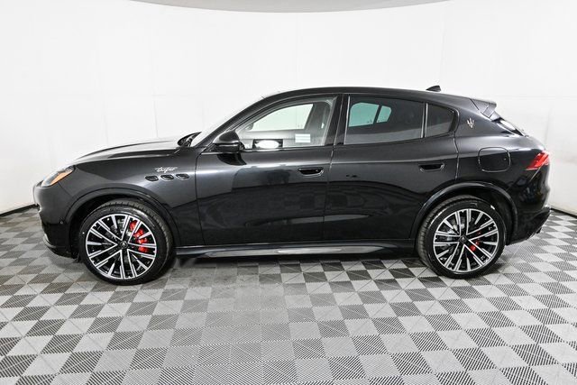 New 2025 Maserati Grecale Trofeo image 5