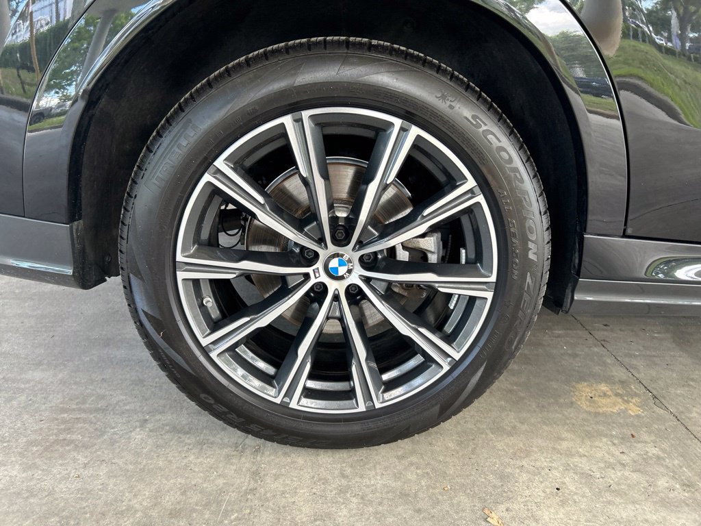 Used 2026 BMW X6 xDrive40i AWD/4WD image 21