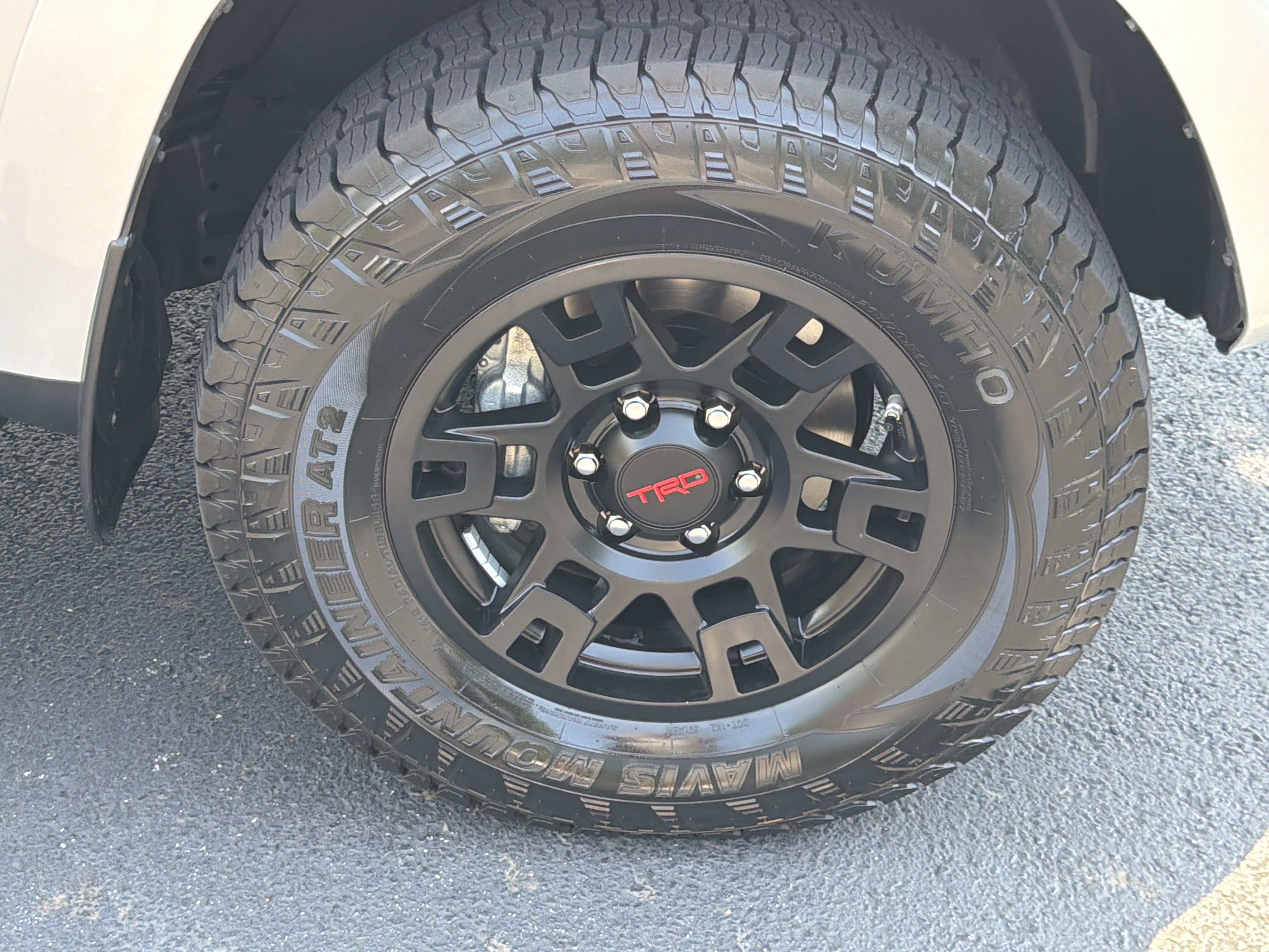 Used 2023 Toyota 4Runner TRD Off-Road Premium w/ Moonroof Package AWD/4WD image 12