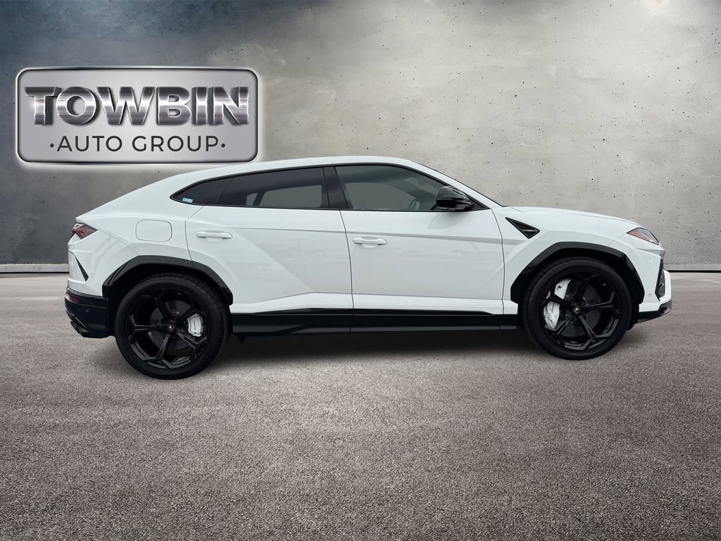 Used 2019 Lamborghini Urus image 3