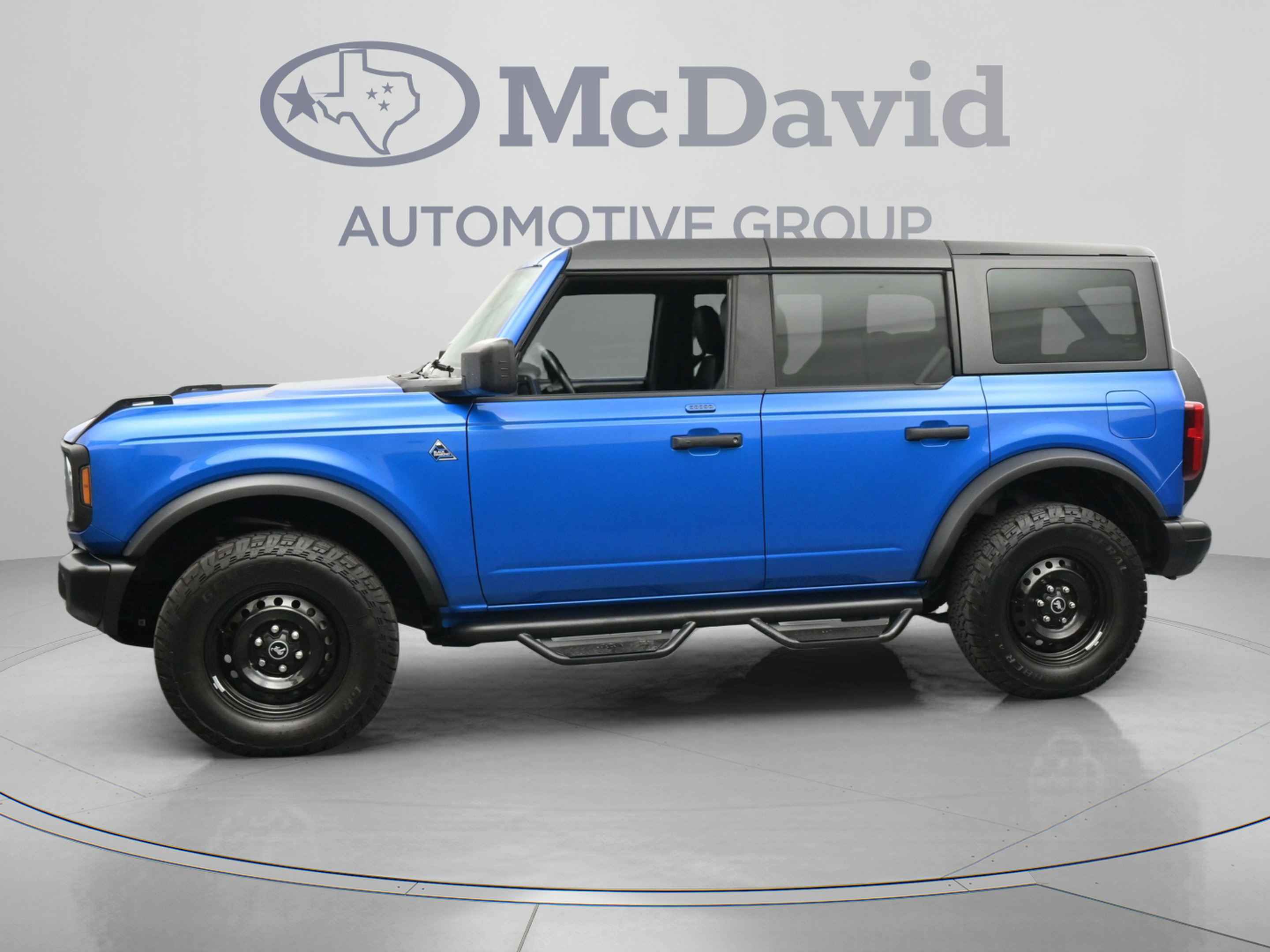 Used 2023 Ford Bronco Black Diamond AWD/4WD image 5