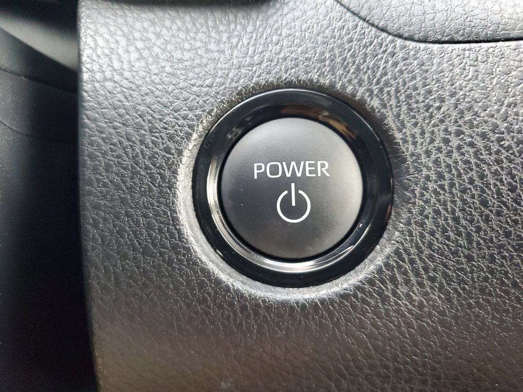 Used 2026 Toyota Camry SE FWD image 25