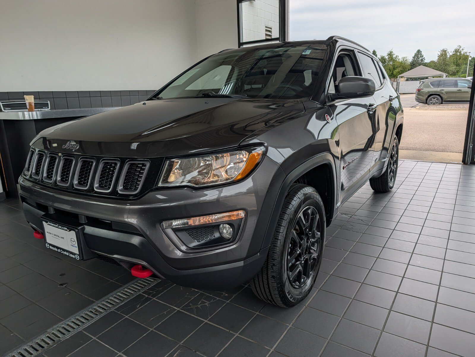 Used 2019 Jeep Compass Trailhawk AWD/4WD image 6