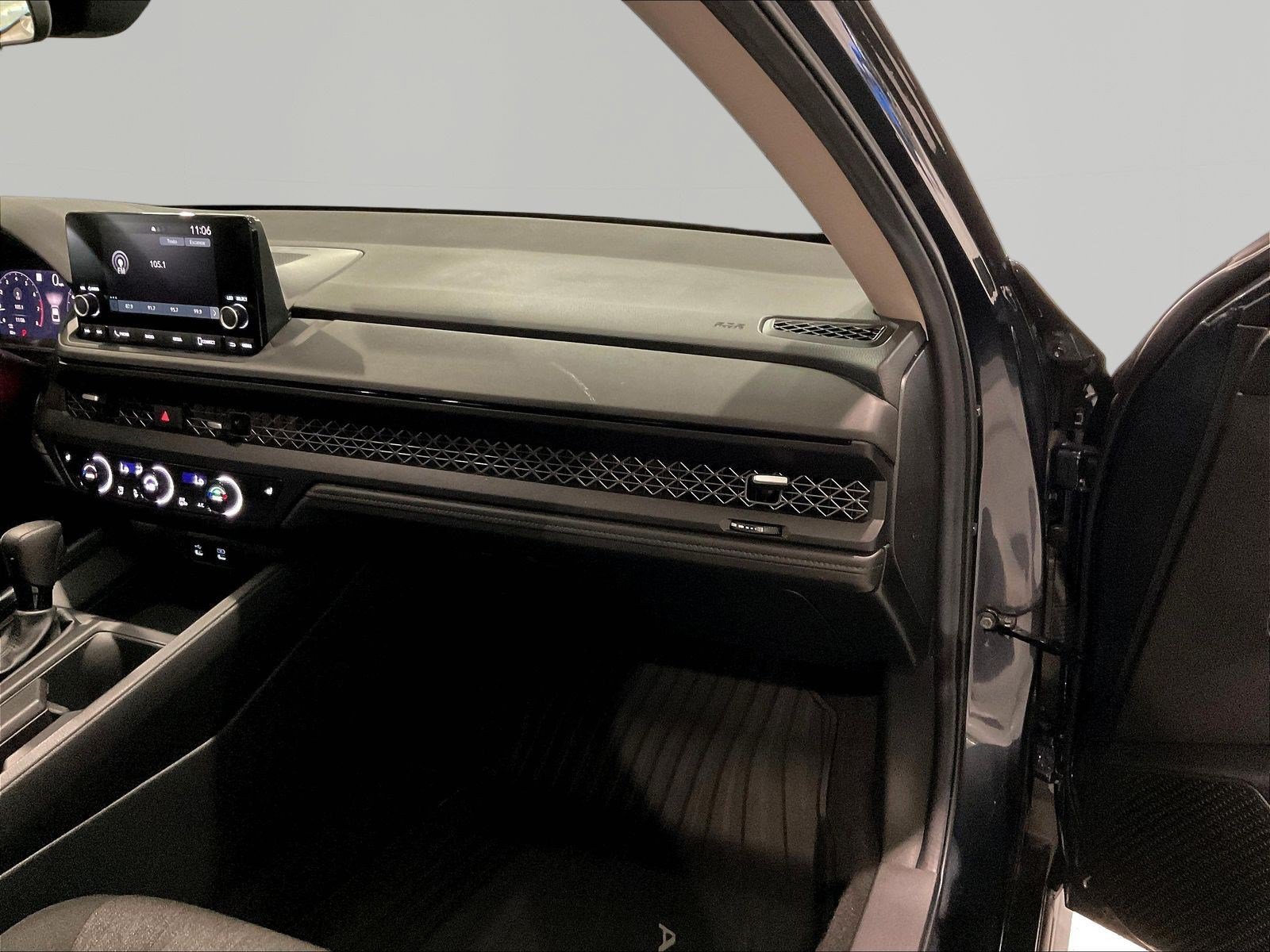 Certified 2024 Honda Accord EX image 25