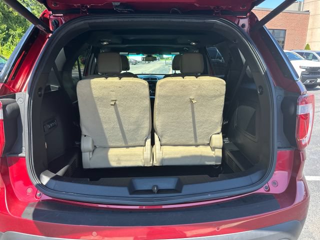 Used 2016 Ford Explorer Limited w/ Equipment Group 301A AWD/4WD image 14