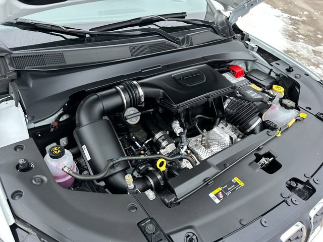 Used 2025 Jeep Compass Sport image 35