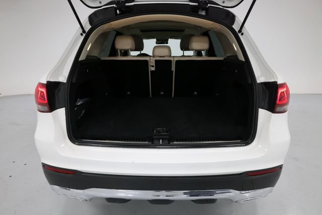 Used 2022 Mercedes-Benz GLC 300 4MATIC w/ Premium Package Lite image 14