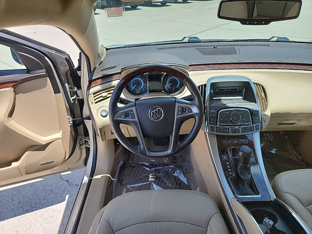 Used 2011 Buick LaCrosse CXS image 17
