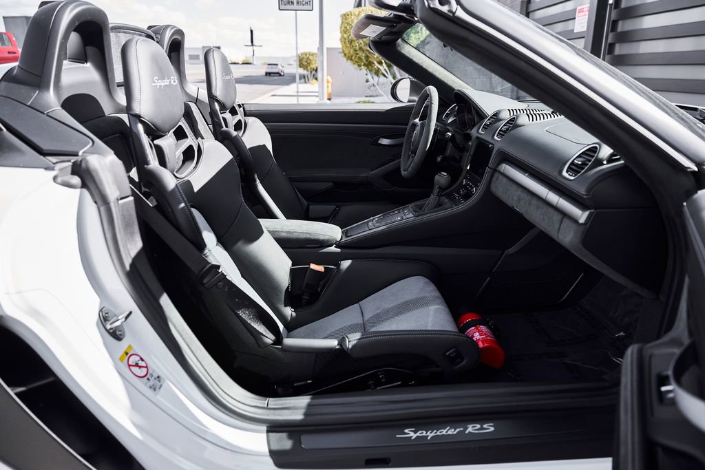 Used 2025 Porsche 718 Boxster Spyder RS RWD image 34