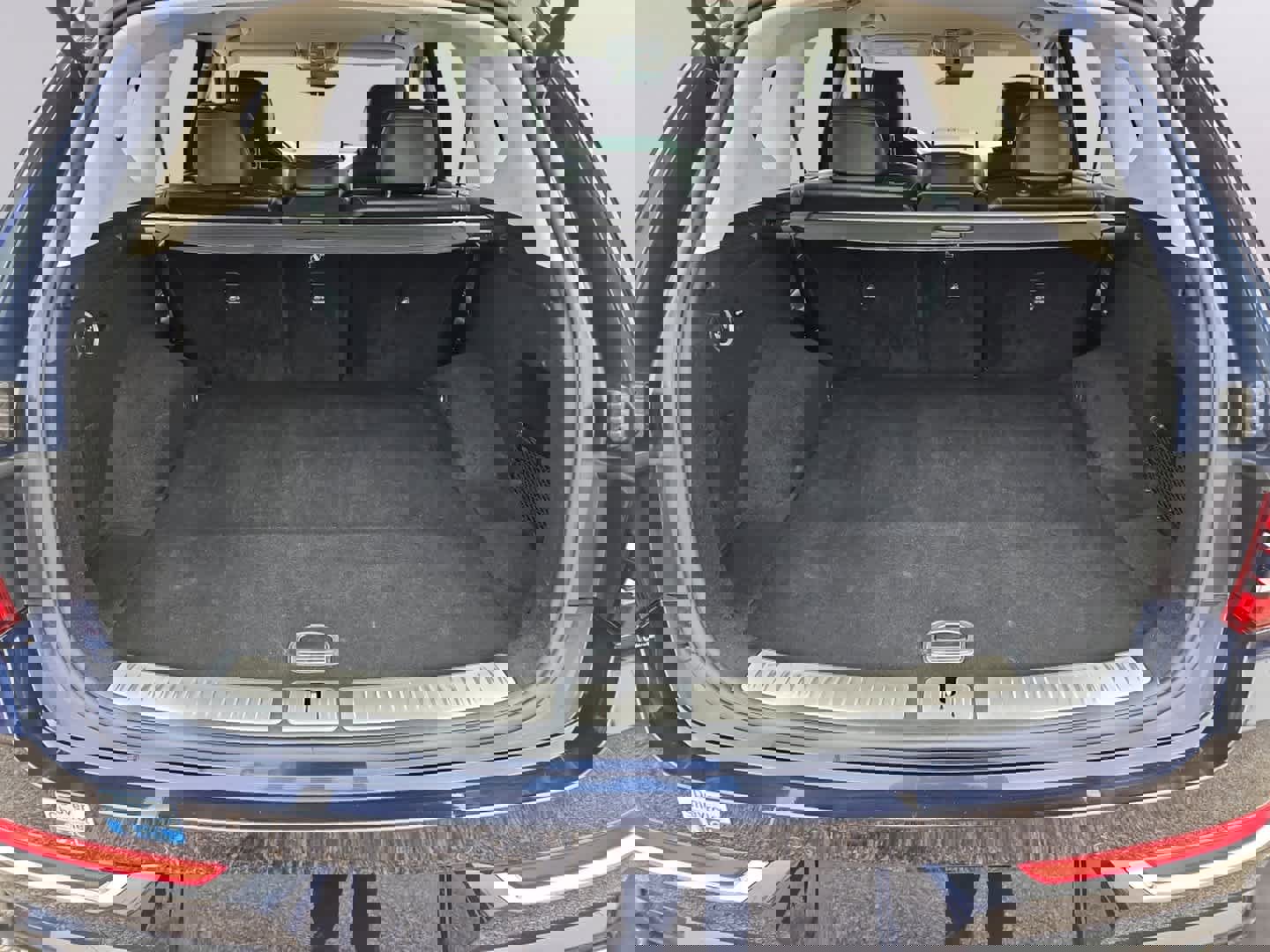 Used 2024 Genesis GV80 2.5T image 36