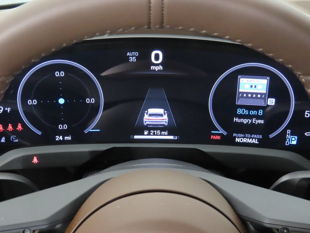 New 2026 Porsche Taycan 4S AWD/4WD image 18