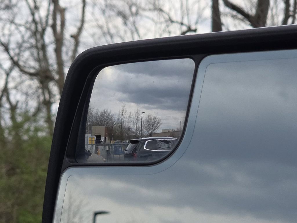 Used 2020 GMC Sierra 1500 SLT w/ SLT Premium Package AWD/4WD image 8