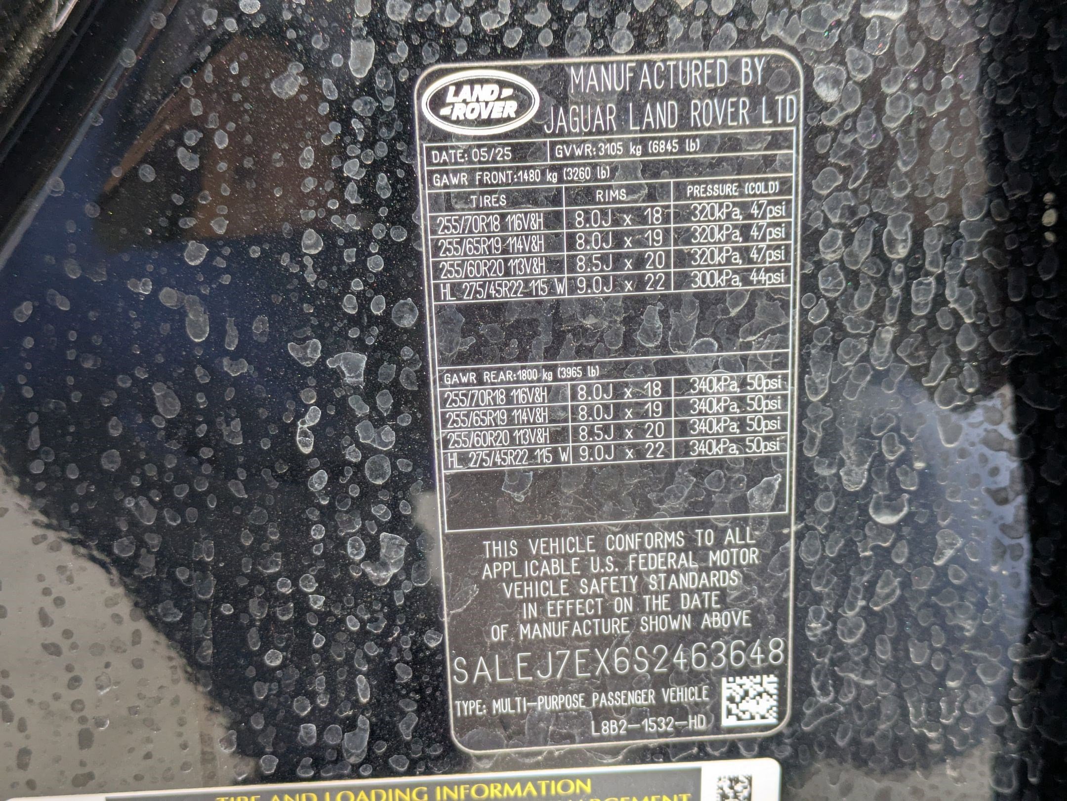 Certified 2025 Land Rover Defender 110 S image 33