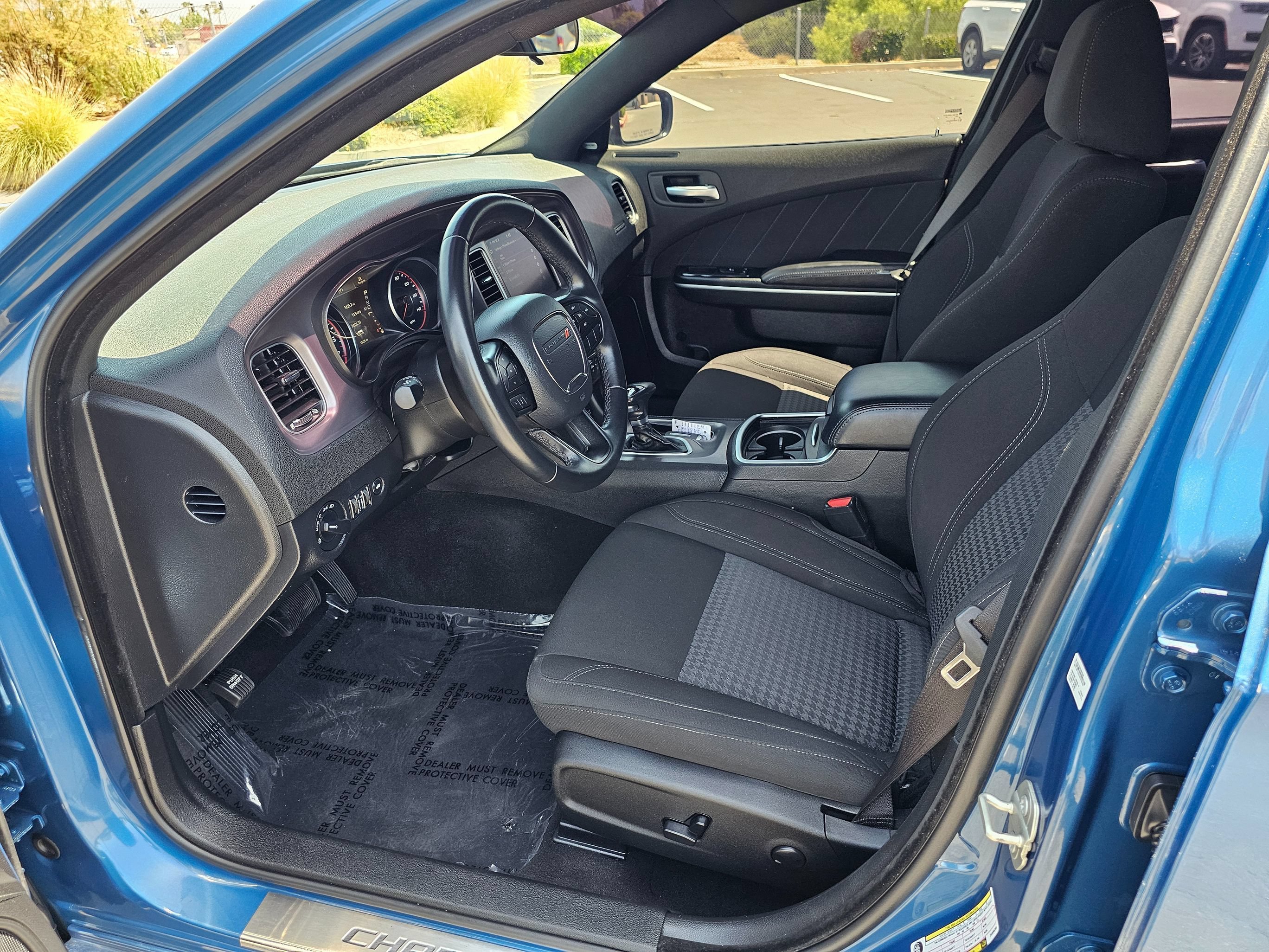 Used 2023 Dodge Charger SXT RWD image 15