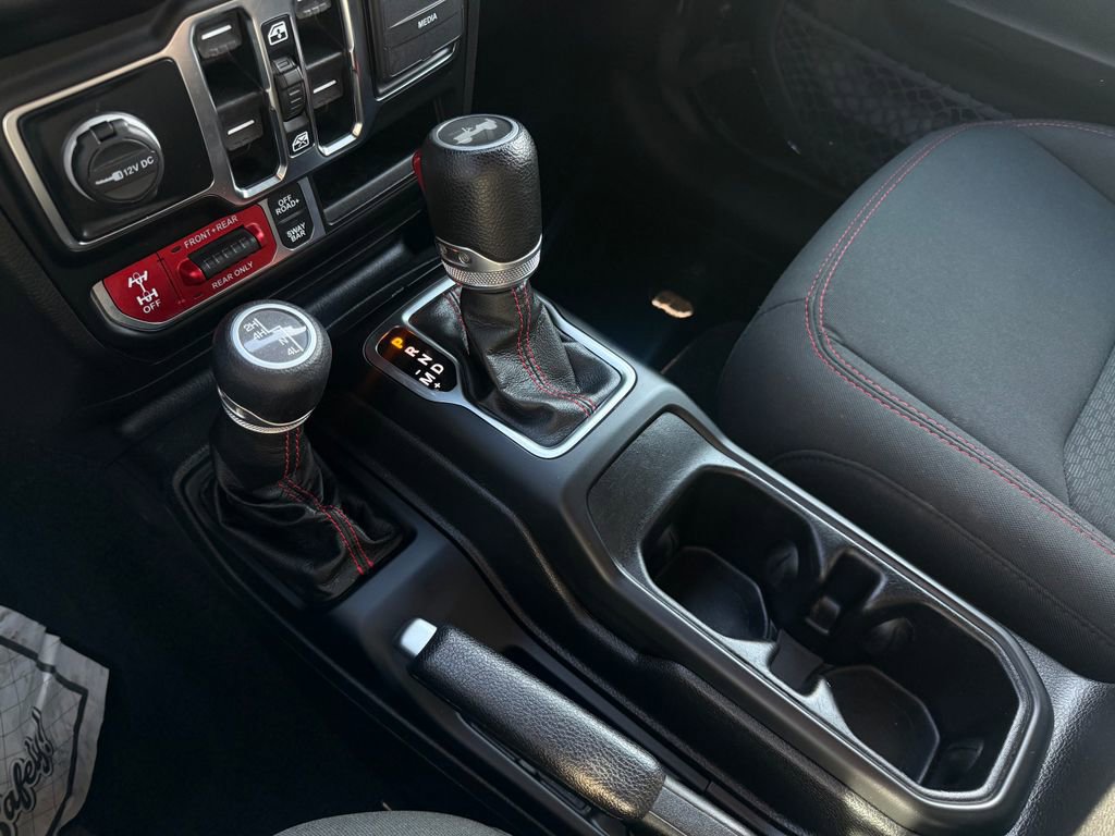 Used 2021 Jeep Wrangler Unlimited Rubicon image 26