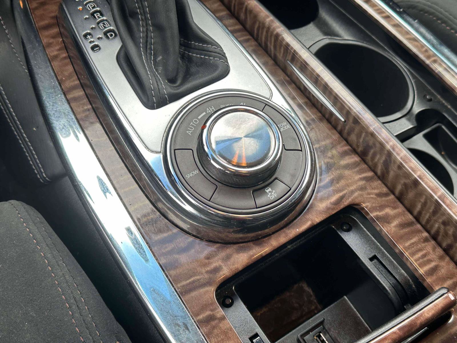 Used 2017 Nissan Armada SV w/ Driver Package image 31