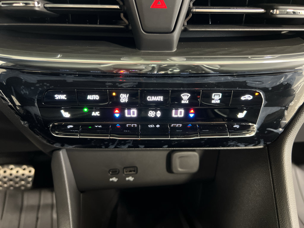 New 2026 Buick Encore GX Avenir w/ Avenir Technology Package AWD/4WD image 11
