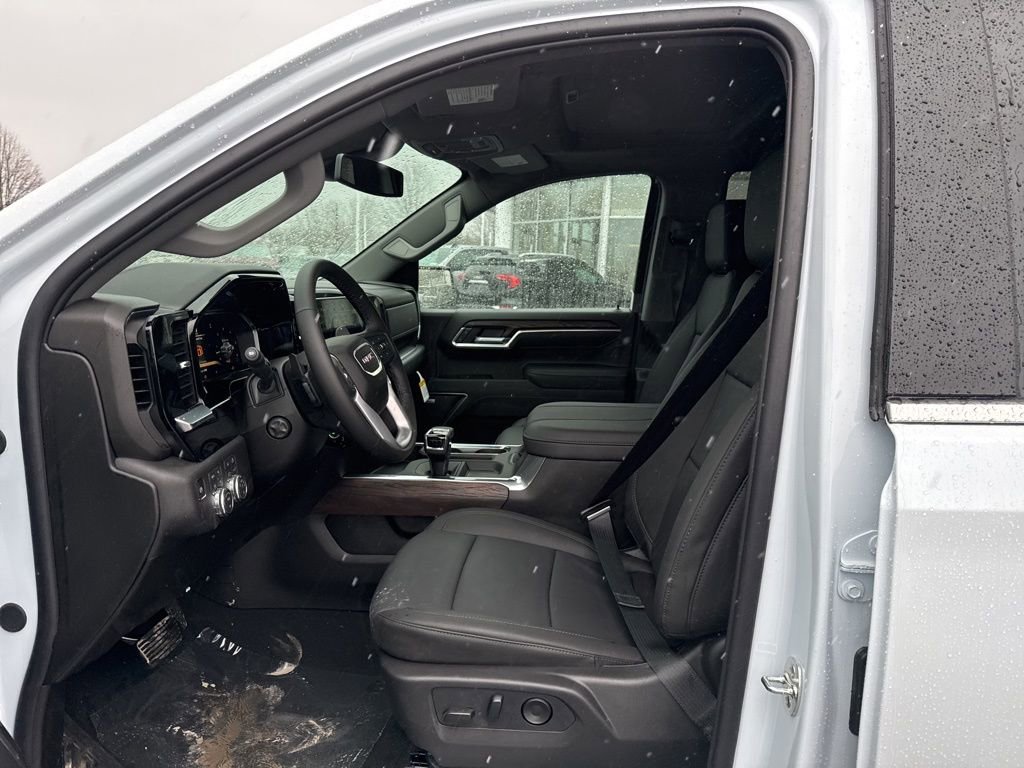 New 2026 GMC Sierra 1500 SLT AWD/4WD image 9