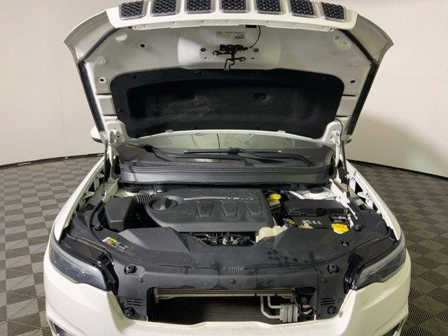 Used 2019 Jeep Cherokee Limited image 48