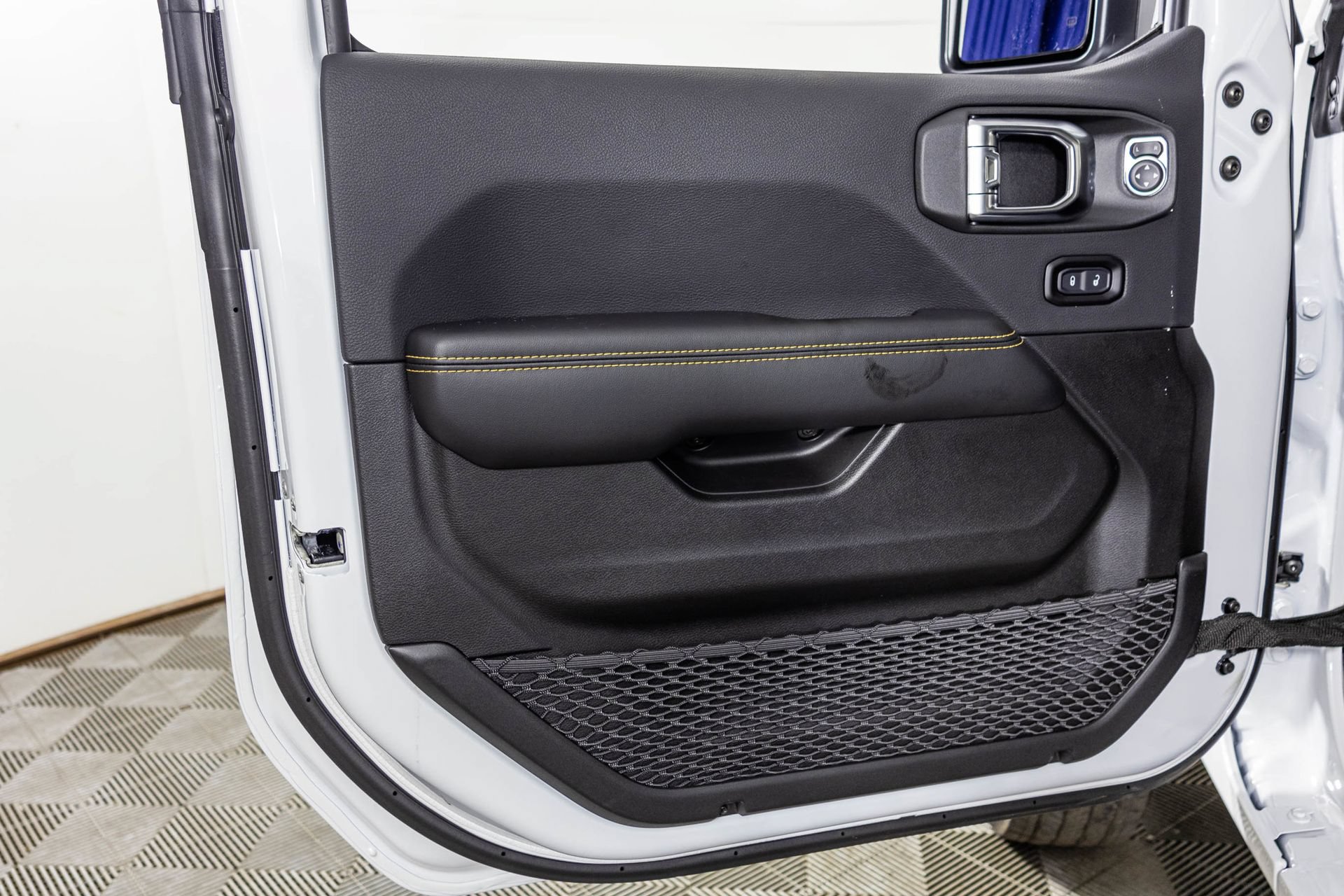 New 2026 Jeep Gladiator Sport AWD/4WD image 32