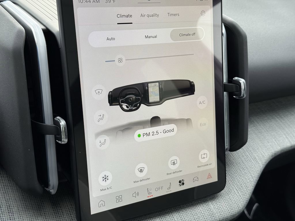 New 2026 Volvo EX30 Cross Country Ultra image 21