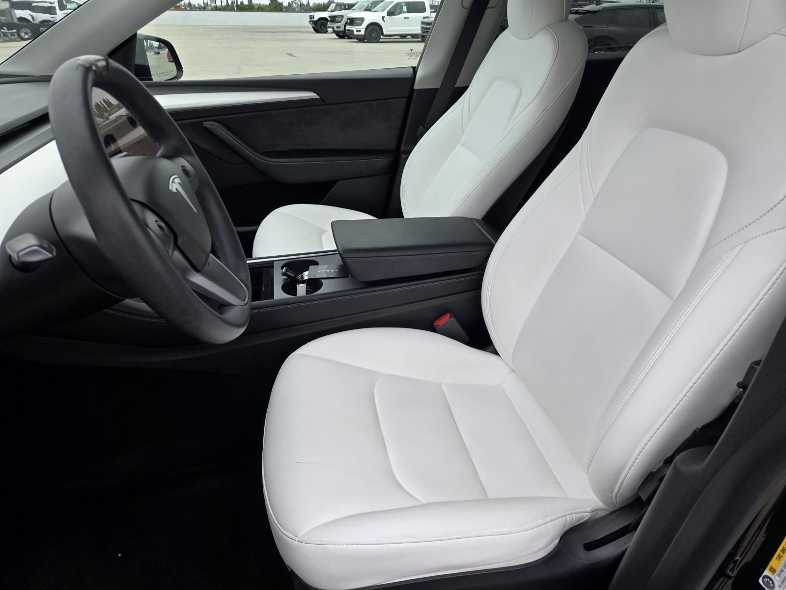 Used 2023 Tesla Model Y Long Range AWD/4WD image 21