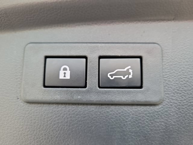 Used 2023 Subaru Outback Premium AWD/4WD image 14