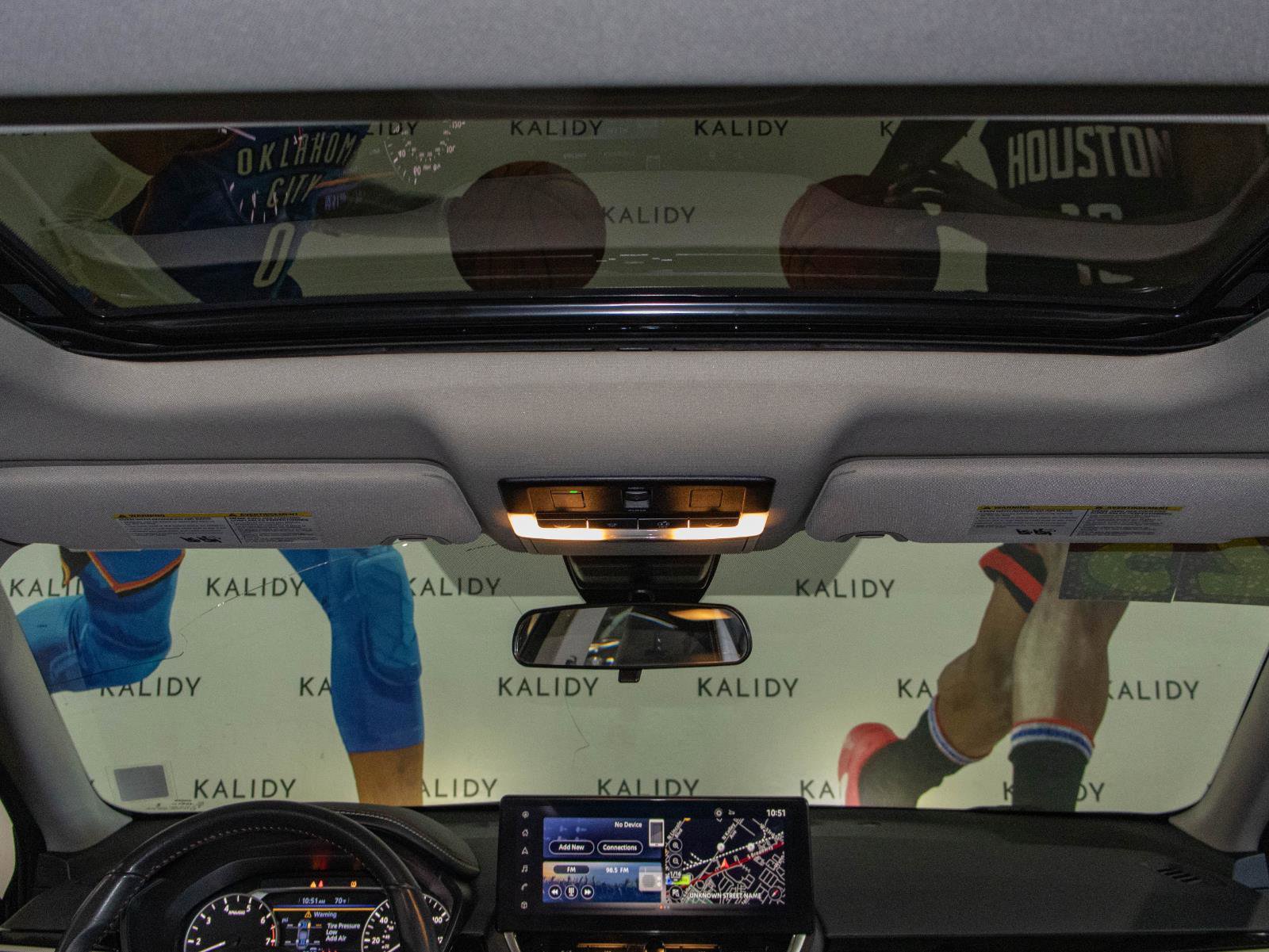 Used 2023 Nissan Altima 2.5 SR w/ SR Premium Package image 14