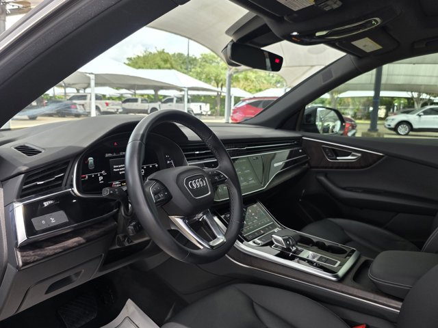 Used 2021 Audi Q8 Premium Plus AWD/4WD image 13